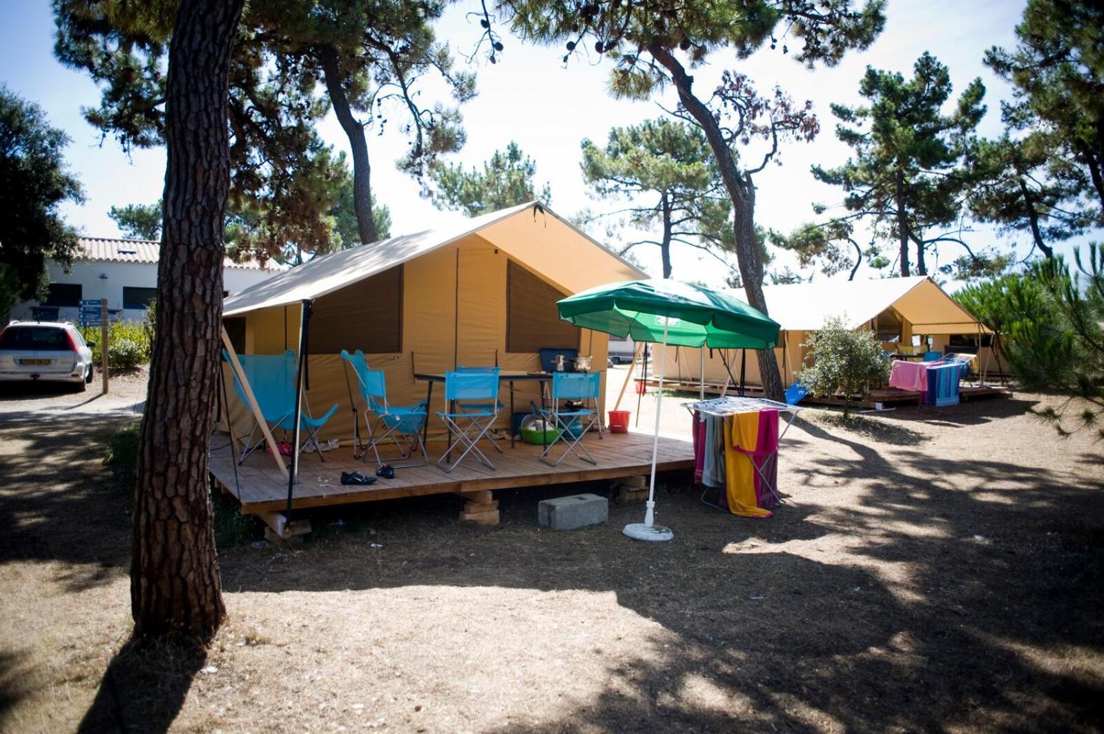 Huttopia Noirmoutier Buitenkant foto